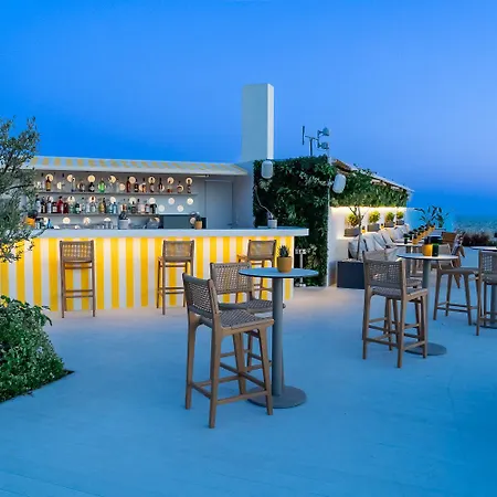 فندق سانت جورج ليكابيتوس 5*