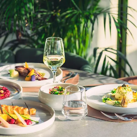 St George Lycabettus Lifestyle 5*